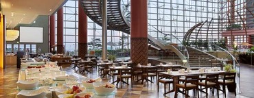 FUKHIHI_Restaurant_Hawaiian_Food_Fair_02_Offer_hero