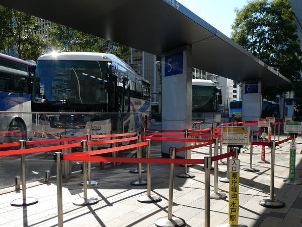 65 バス東京駅