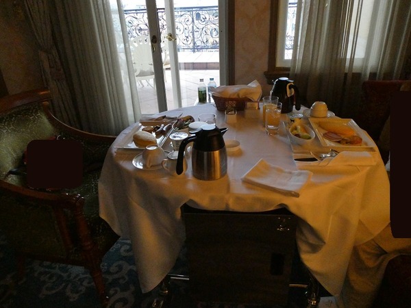 190 ルームサービスミラコ