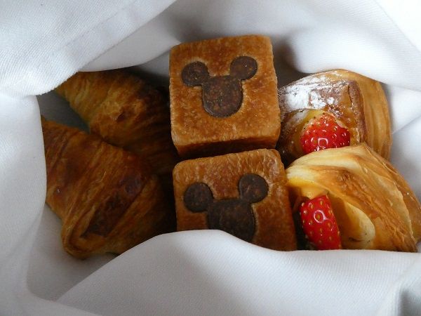 194　ルームサービス