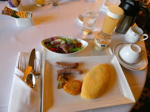 192　ルームサービスミラコ