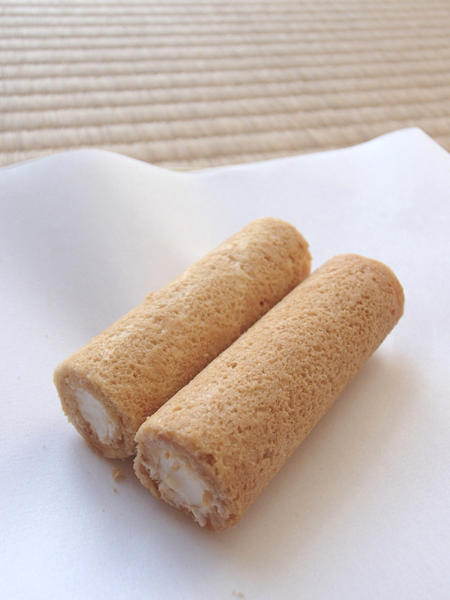 PB010047