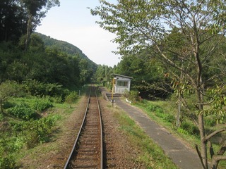 100800途中の駅