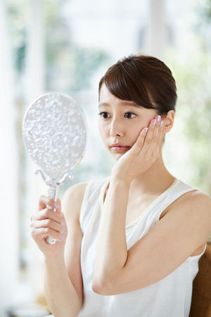 【ガールズニュース】ダイソーの「コンパクトな美容グッズ」旅行に持っていきちゃうよ〜