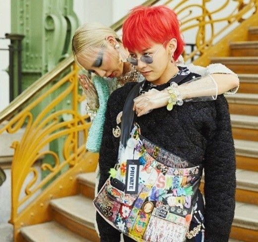 【BIGBANG NEWS】G-DRAGON、パリで美女モデルのSOOJOOとの写真が話題…肩を組んだ姿に視線集中