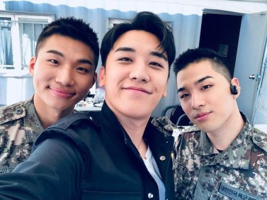 【BIGBANG NEWS】BIGBANGのV.I、入隊中のD-LITE&SOLに「もう会いたい兄貴たち」