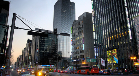 1200px-Gangnam_Station_area_in_Seoul,_South_Korea