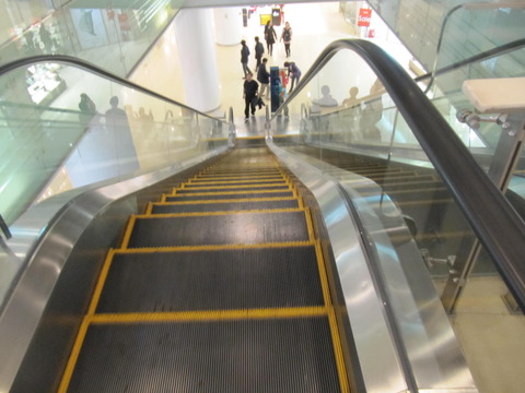 chinese-shopping-mall-6701436-o