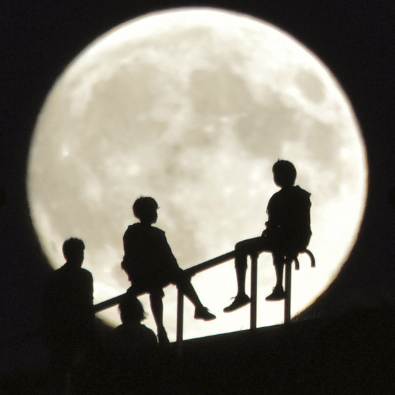 SuperMoon