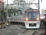 1026a3bf-s.jpg