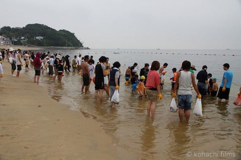 前浜_篠島_風景_観光_夏_魚つかみ取り_2011-07-24 09-02-50