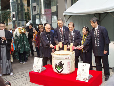 2012-new-03