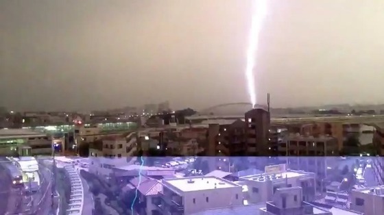 小田急線に雷が落ちた4