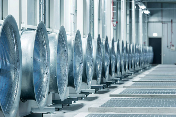 inside-facebook-data-center-lulea-sweden-5