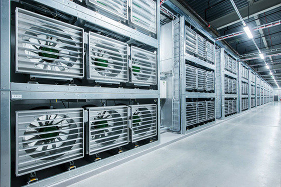 inside-facebook-data-center-lulea-sweden-12