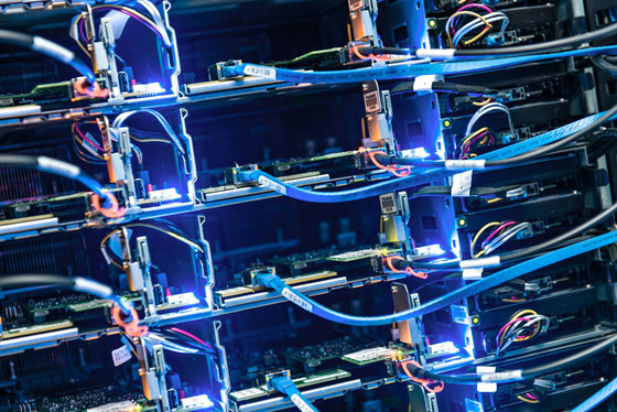 inside-facebook-data-center-lulea-sweden-10