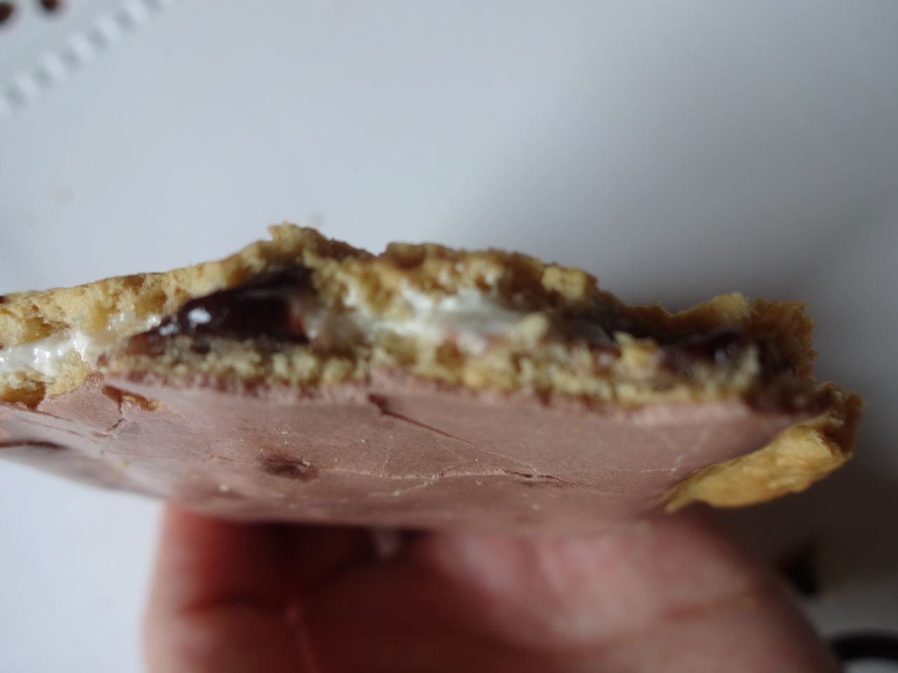 Pop tarts(ポップターツ)S'mores ケロッグの美味しいお菓子 アメリカの雑貨とお菓子が日本にいながら楽しめる Pop tarts(ポップターツ)S'mores ケロッグの美味しいお菓子 アメリカの雑貨とお菓子が日本にいながら楽しめる