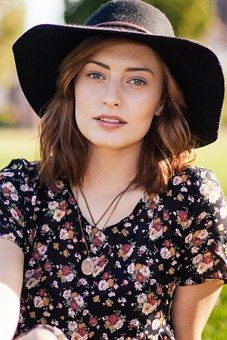 portrait-597173__340