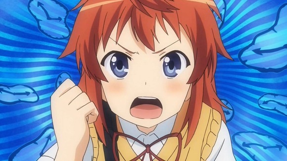 25653