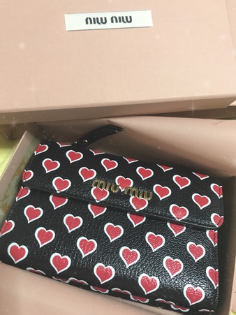 ADBA0B09-0663-40EC-A4C9-16D0B7912197