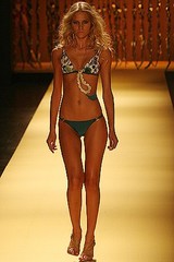 Aline Weber