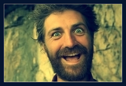 beard-smile-man-face-emotion