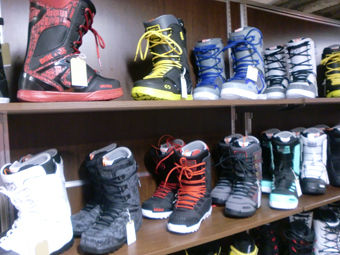 32boots13