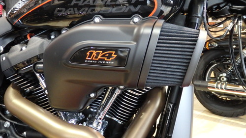 PB220096