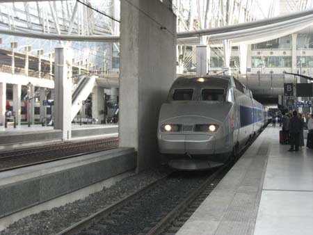 CDG TGV