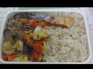 鮭弁当