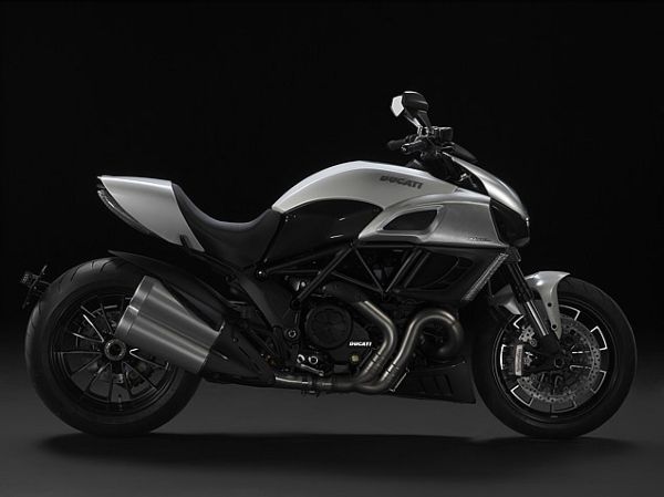 DIAVEL (20)