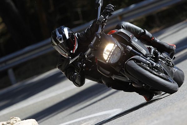 DIAVEL (3)