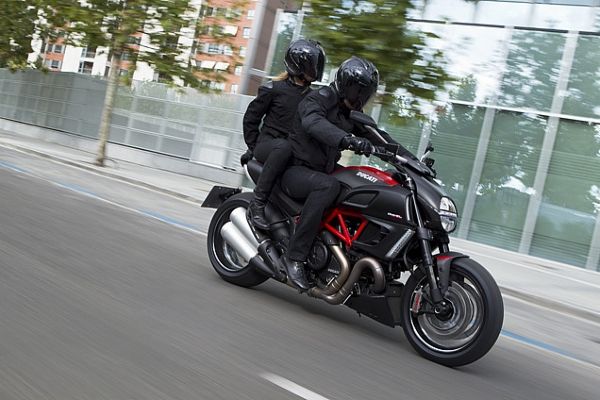 DIAVEL (6)
