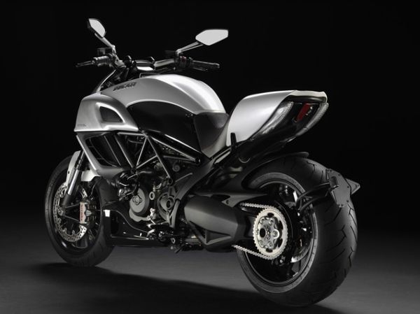 DIAVEL (21)