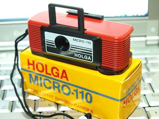 HOLGA MICRO-110