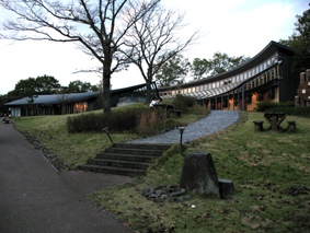 フォレスト益子(設計=内藤廣)