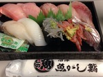 最後はお寿司!