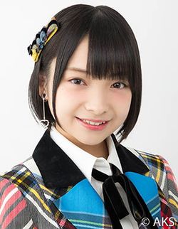 250px-2018年AKB48プロフィール_梅本和泉