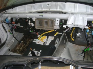 室内ハーネス後