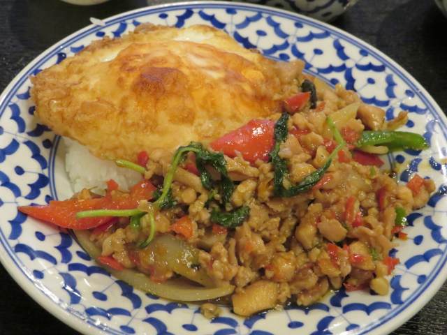 バンタイ 鶏肉
