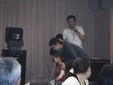 W君