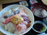 海鮮丼