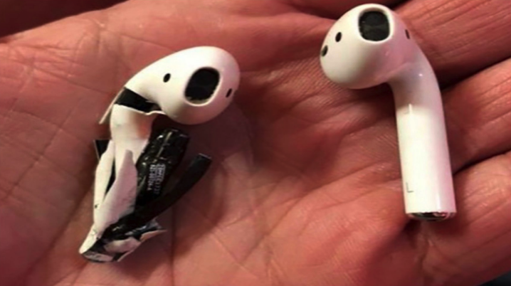 「AirPods 事故」の画像検索結果