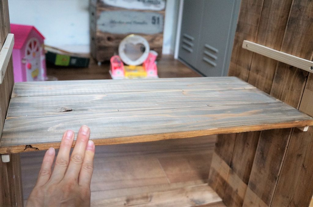 安価で画期的な可動式棚板！おもちゃ収納棚をDIYで思いっきり作り