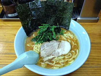 とんこつ唐辛子ミソ味