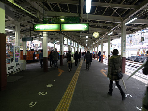 PB170271