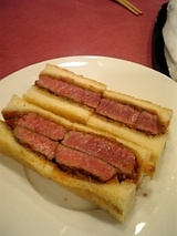 かわむらステーキサンド