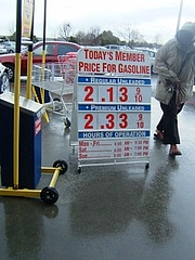 ガソリン価格@Costco2009 1