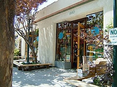 2008 083