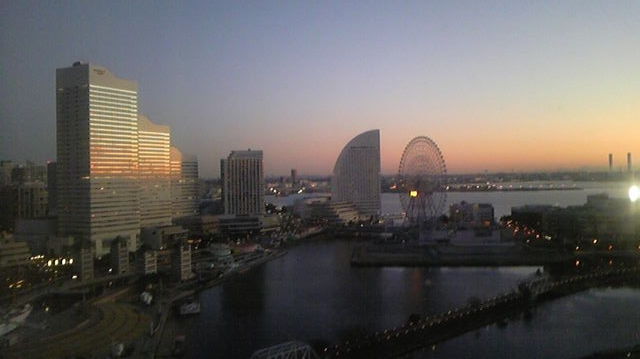 日本の夜明け